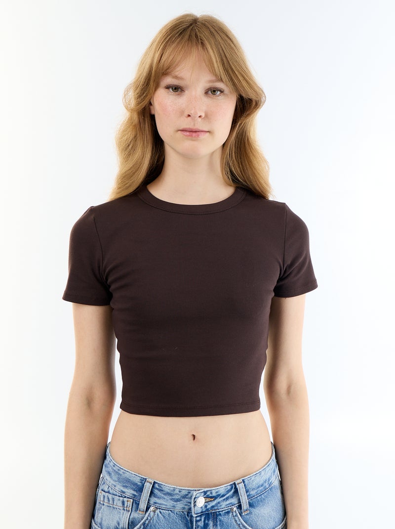 T-shirt crop top básico Castanho - Kiabi