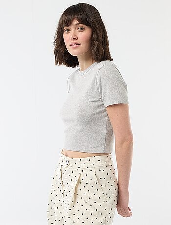 T-shirt crop top básico
