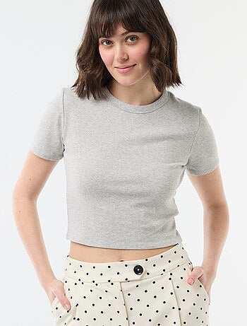 T-shirt crop top básico