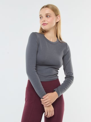 T-shirt cropped básica