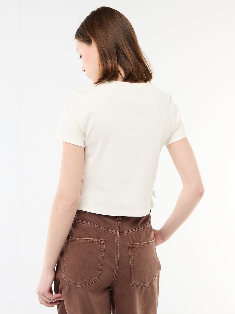 T-shirt cropped canelado com nós Branco - Kiabi
