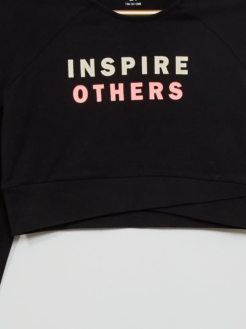 T-shirt cropped estampada PRETO - Kiabi