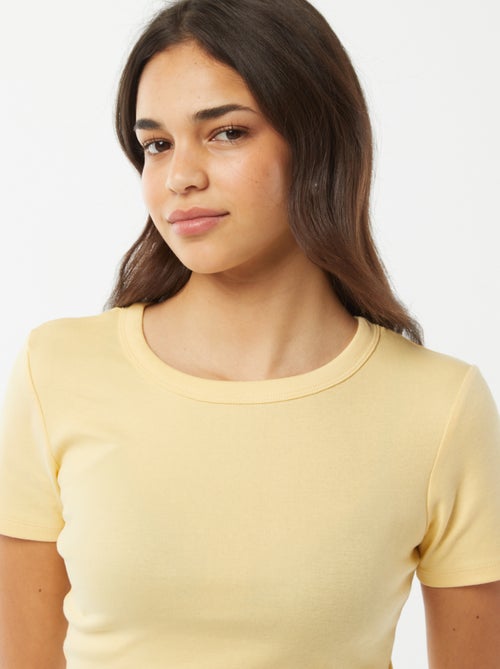 T-shirt cropped manga curta - Kiabi