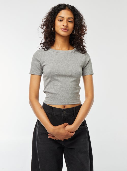 T-shirt cropped manga curta - Kiabi
