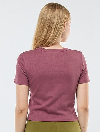 T-shirt cropped manga curta
