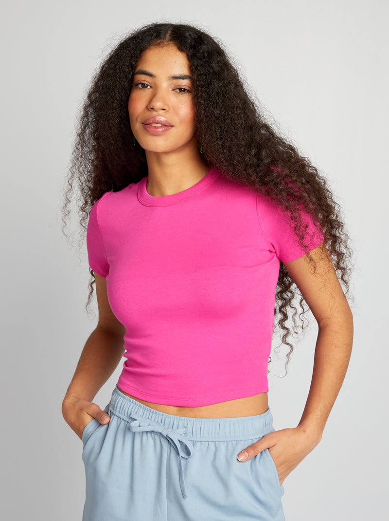 T-shirt cropped manga curta ROSA - Kiabi