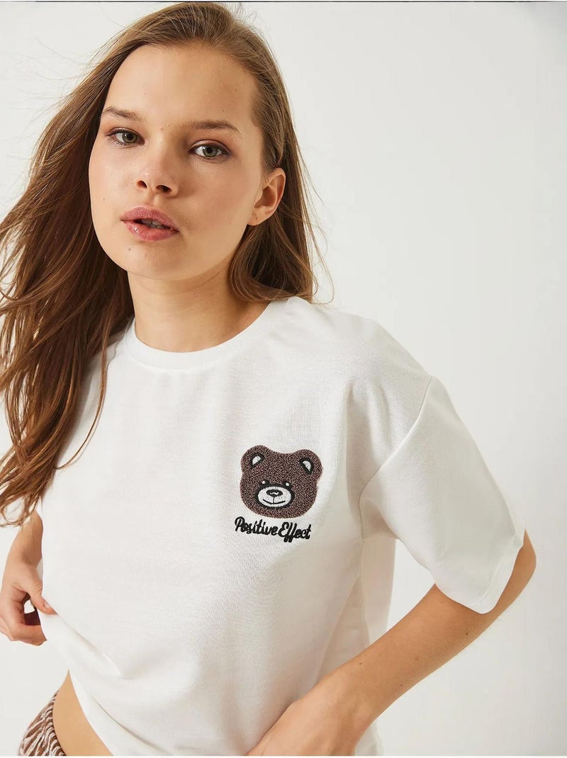 T-shirt curta bordada com decote redondo lucci Branco - Kiabi