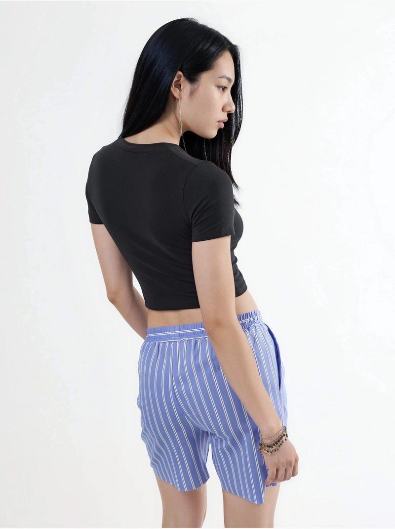 T-shirt curta com decote redondo busem Preto - Kiabi