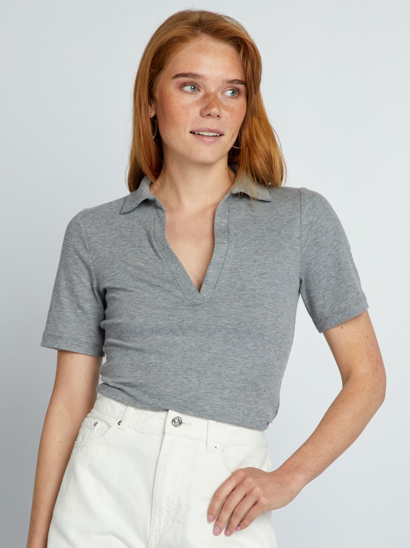 T-shirt curta com gola de polo CINZA - Kiabi