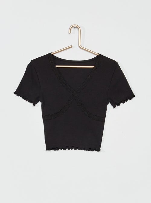 T-shirt curta com gola em bico - Kiabi