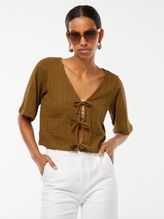 T-shirt curta em malha ajurada  -