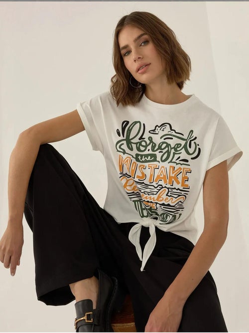 T-shirt curta estampada hiccup - Kiabi T-shirt curta estampada hiccup - Kiabi