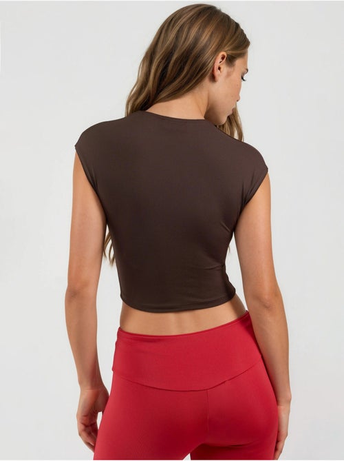 T-shirt curta lisa com gola redonda busem - Kiabi T-shirt curta lisa com gola redonda busem - Kiabi