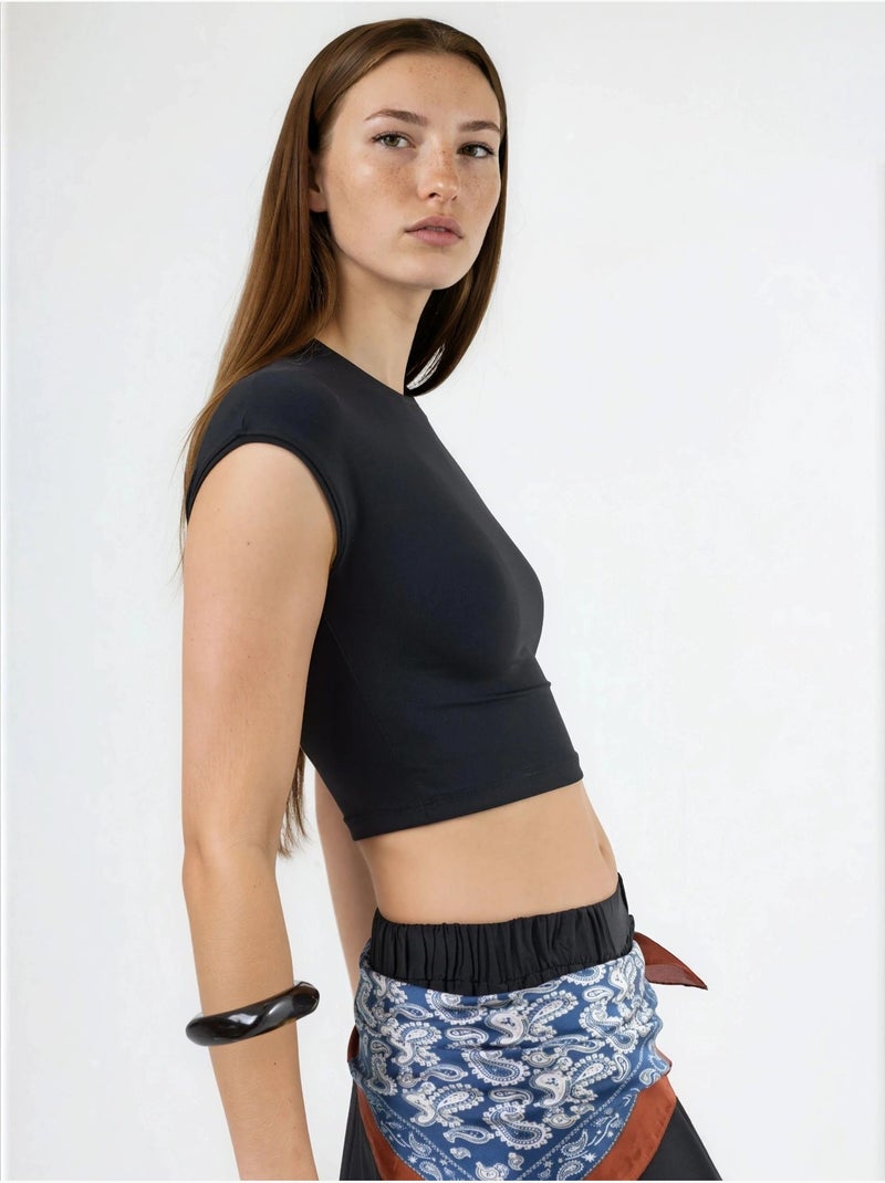 T-shirt curta lisa com gola redonda busem Preto - Kiabi
