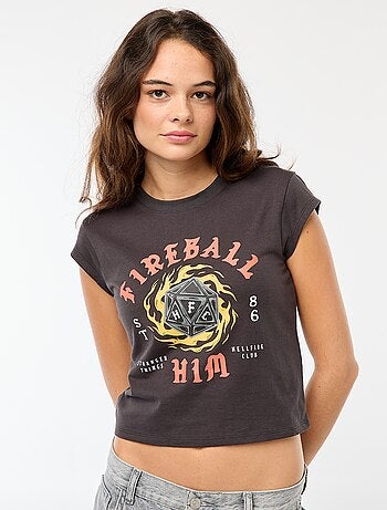 T-shirt curto com estampado fantasia