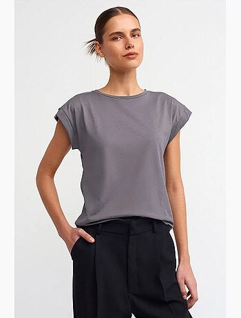 T-shirt de algodão de mulher com decote redondo dilvin