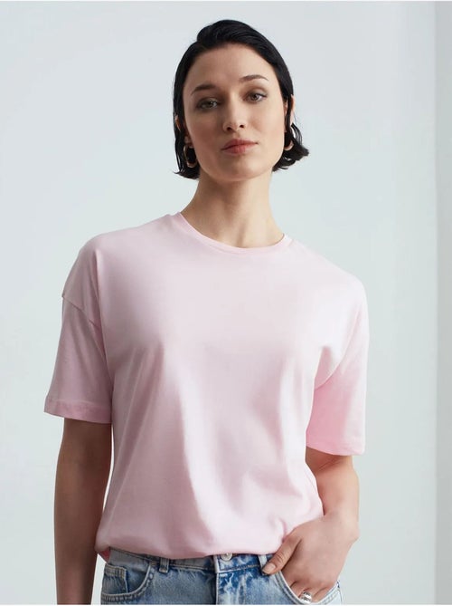 T-shirt de algodão de mulher com decote redondo dilvin - Kiabi T-shirt de algodão de mulher com decote redondo dilvin - Kiabi