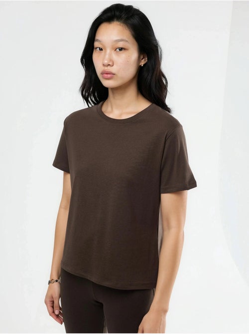T-shirt de algodão lisa com gola redonda busem - Kiabi T-shirt de algodão lisa com gola redonda busem - Kiabi