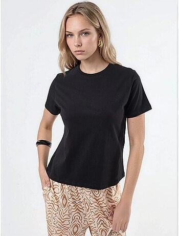 T-shirt de algodão lisa com gola redonda busem