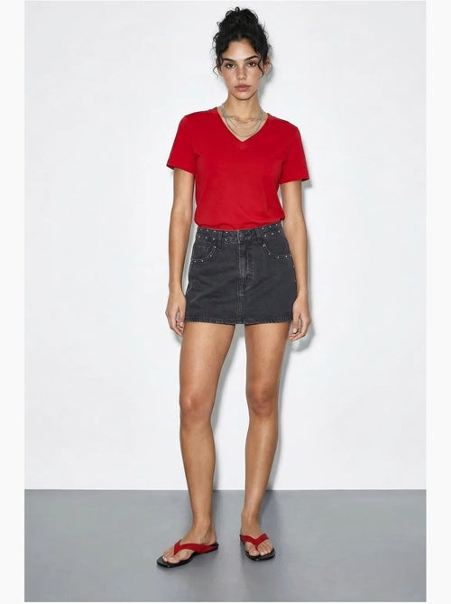 T-shirt de algodão penteado com decote em v comfort fit lucci - Kiabi T-shirt de algodão penteado com decote em v comfort fit lucci - Kiabi