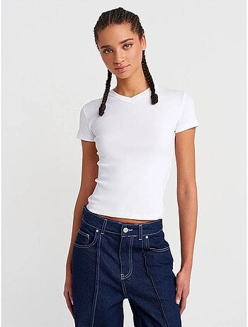 T-shirt de algodão slim fit com decote em v dilvin