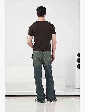 T-shirt de algodão slim fit com decote redondo e detalhe de botões giesto