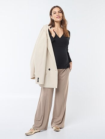 T-shirt de amamentação cruzada