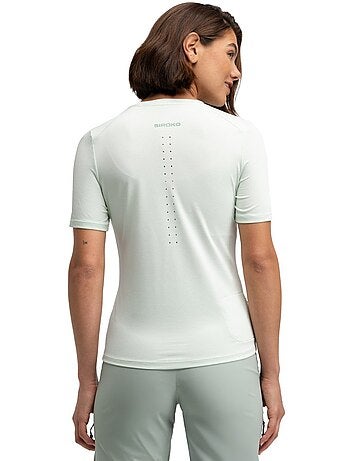 T-shirt de caminhada para mulher