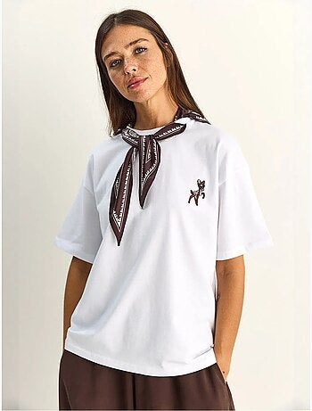 T-shirt de corte largo com decote redondo e bordado lucci