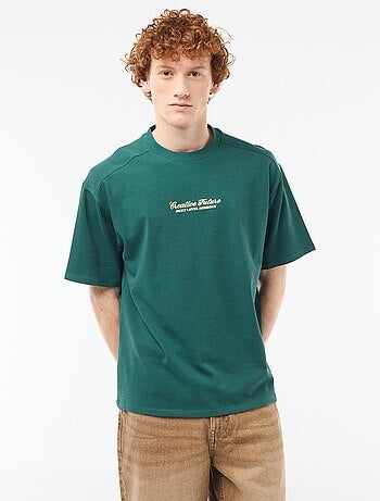 T-shirt de gola redonda com bordado contrastante
