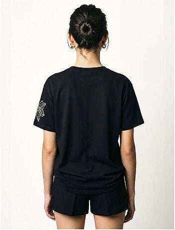 T-shirt de gola redonda com bordado floral lucci