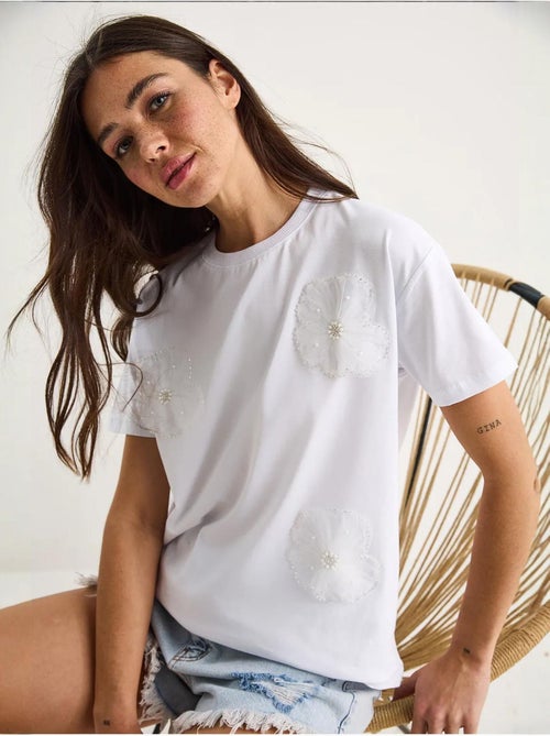 T-shirt de gola redonda e manga curta com acessório floral lucci - Kiabi