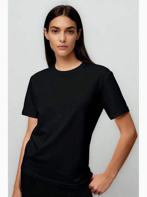 T-shirt de gola redonda em algodão e elastano para mulher tommy - Kiabi T-shirt de gola redonda em algodão e elastano para mulher tommy - Kiabi