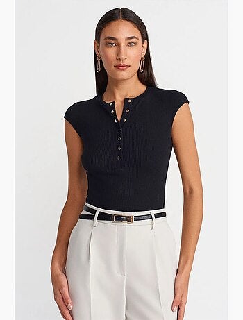 T-shirt de gola redonda em jersey de algodão ajustada dilvin