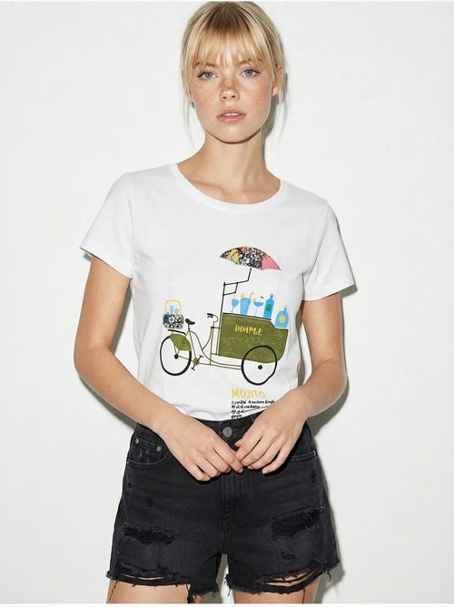 T-shirt de gola redonda estampada com bordado lucci - Kiabi T-shirt de gola redonda estampada com bordado lucci - Kiabi