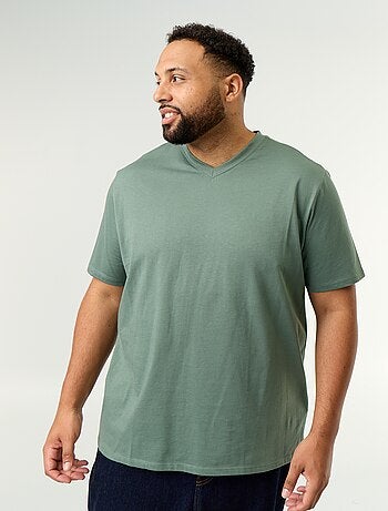 T-shirt com decote em V