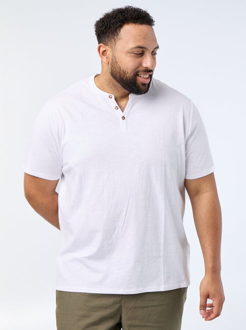 T-shirt de jérsei com gola tunisiana e mangas curtas - Kiabi