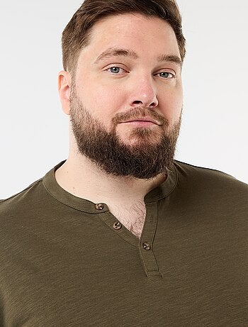 T-shirt de jérsei com gola tunisiana e mangas curtas