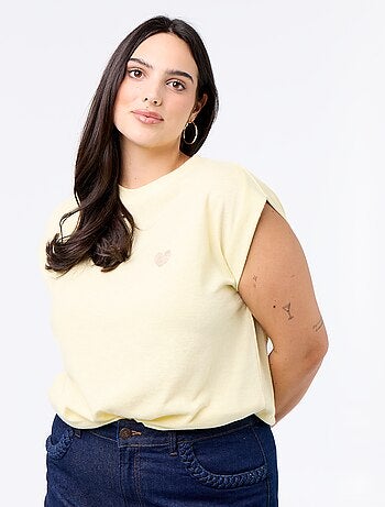 T-shirt de jérsei sem mangas com pequeno bordado no peito