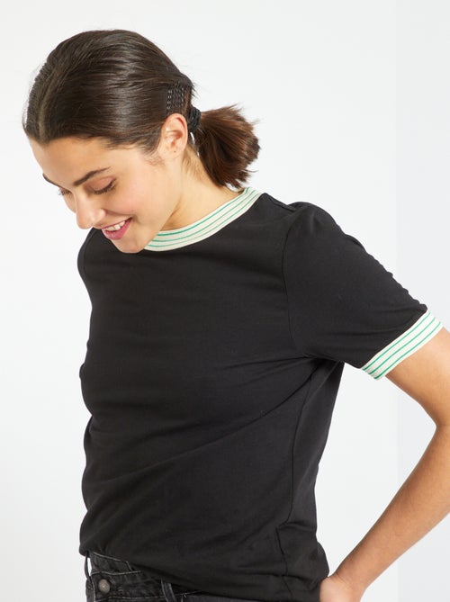 T-shirt de malha grossa com gola contrastante - Kiabi