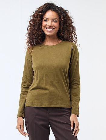 T-shirt de manga comprida e gola redonda