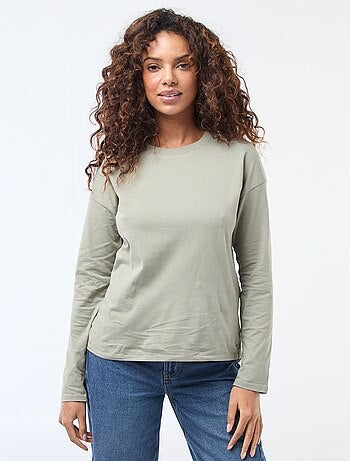 T-shirt de manga comprida e gola redonda