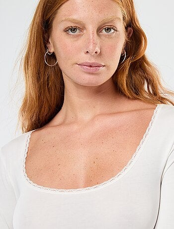 T-shirt de manga comprida para usar por baixo