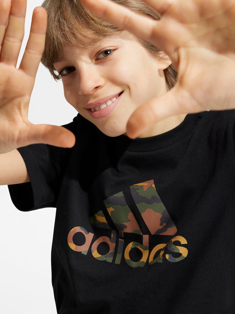 T-shirt de manga curta 'adidas' PRETO - Kiabi
