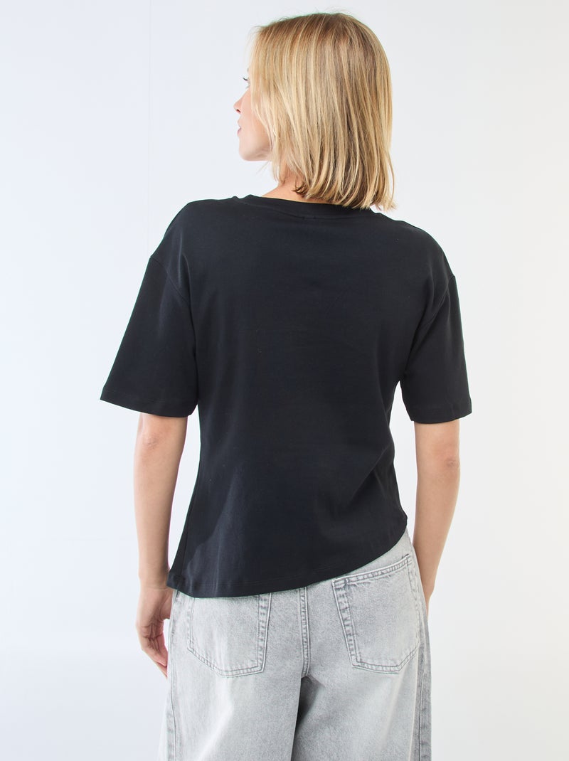 T-shirt de manga curta com bijuteria fantasia frontal com efeito torcido Preto - Kiabi