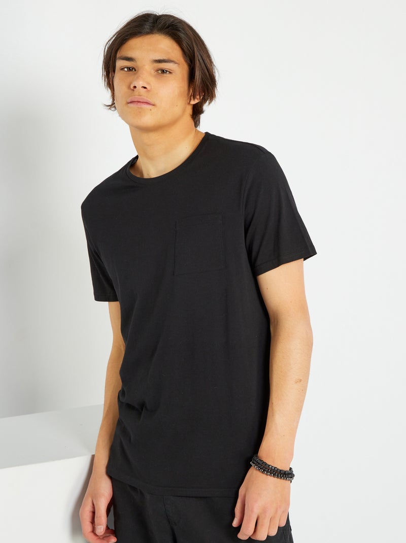 T-shirt de manga curta com bolso frontal Preto - Kiabi