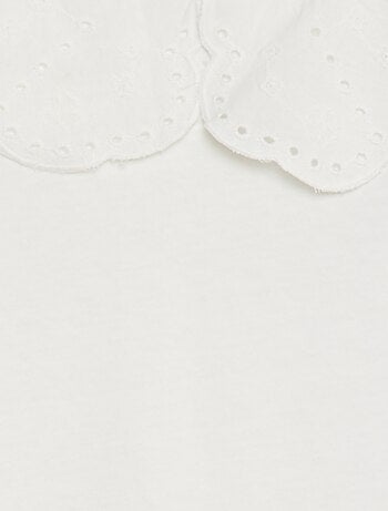 T-shirt de manga curta com bordado inglês