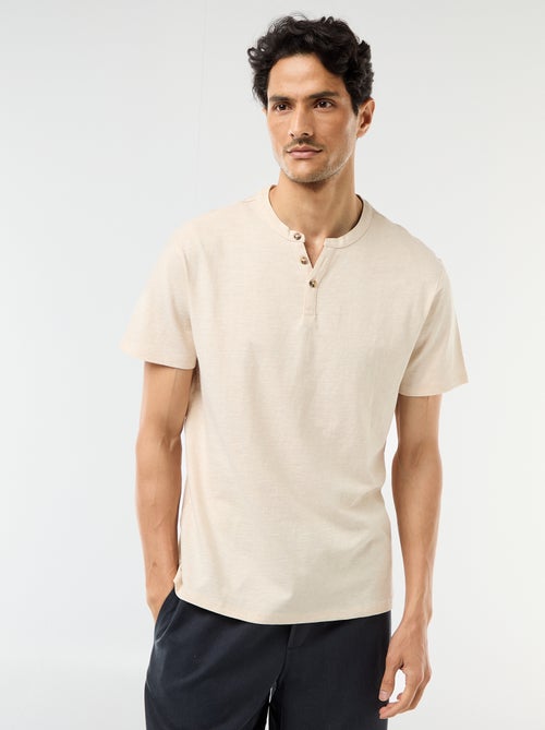 T-shirt de manga curta com gola tunisina - Kiabi