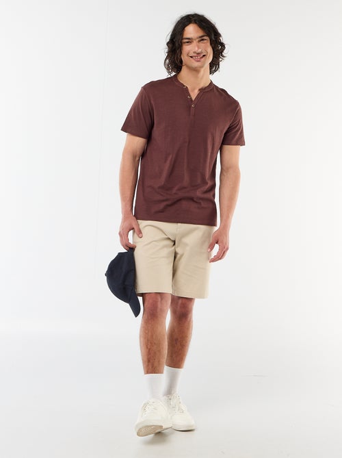 T-shirt de manga curta com gola tunisina - Kiabi