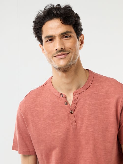 T-shirt de manga curta com gola tunisina - Kiabi